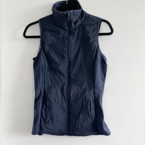 Lululemon Run for Cold Vest (True Navy)